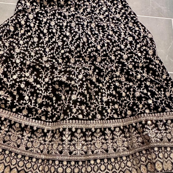 Brand new Lehenga with Tags with pure silk top. - Picture 5 of 10